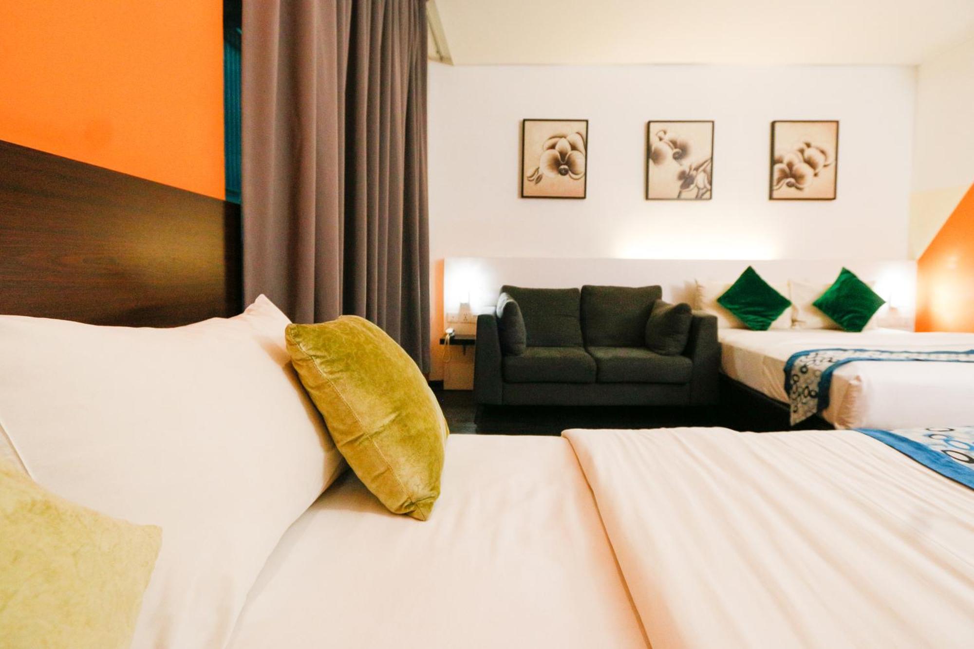 Golden Roof Hotel Ampang Ипох Экстерьер фото