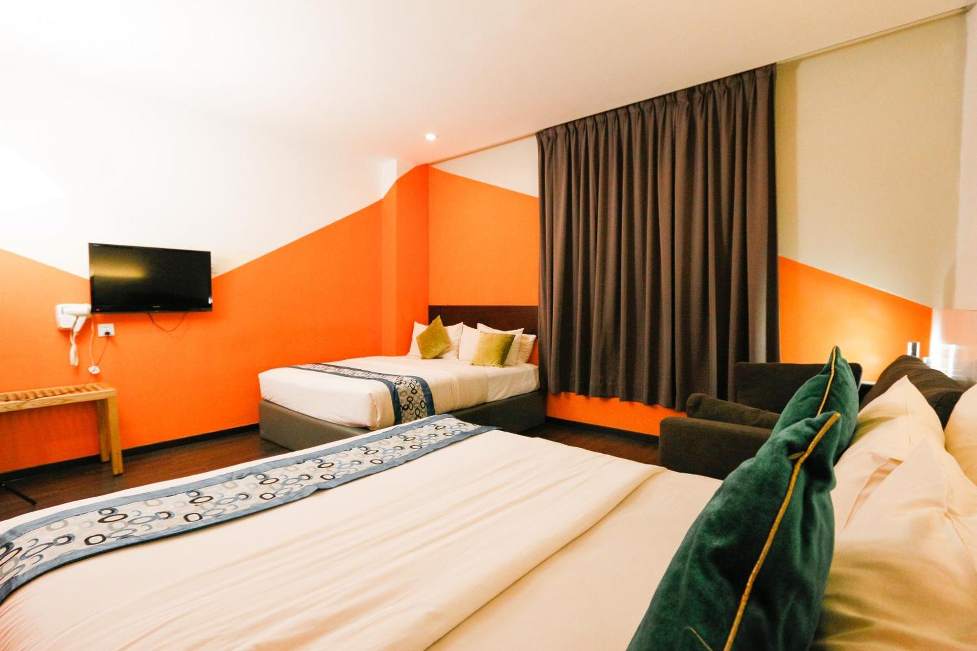 Golden Roof Hotel Ampang Ипох Экстерьер фото