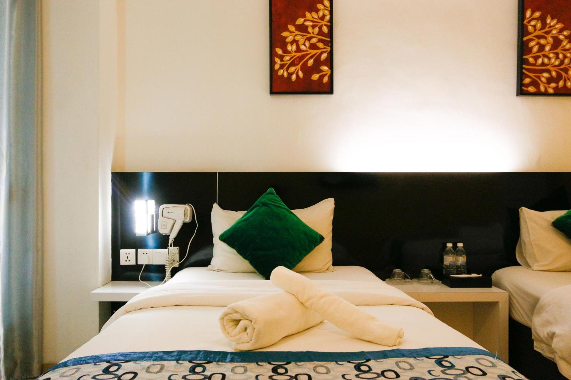 Golden Roof Hotel Ampang Ипох Экстерьер фото
