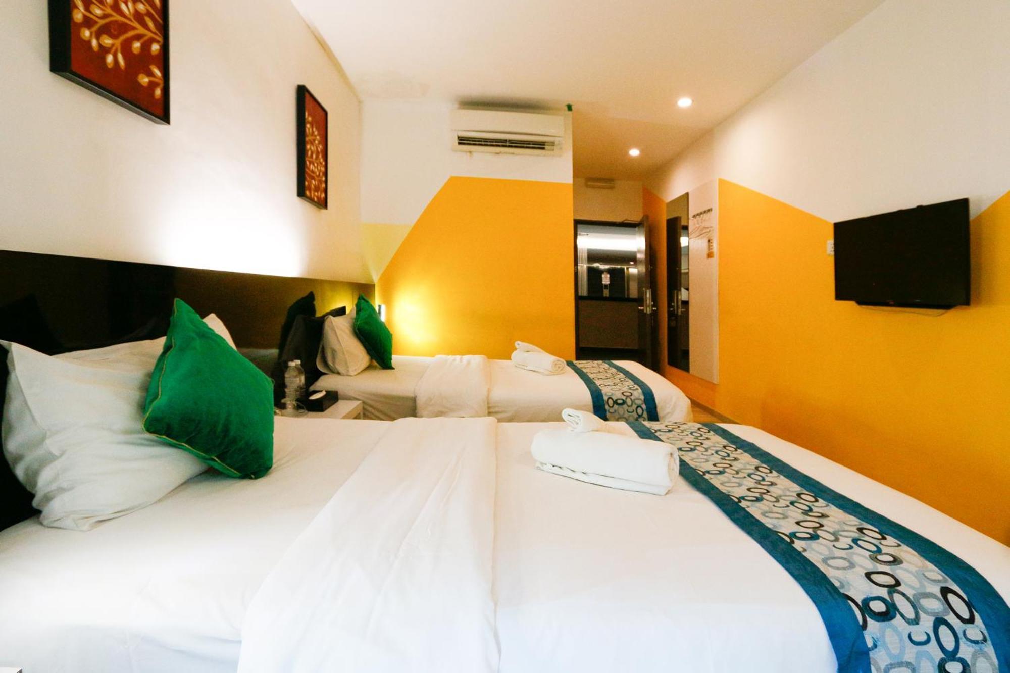 Golden Roof Hotel Ampang Ипох Экстерьер фото